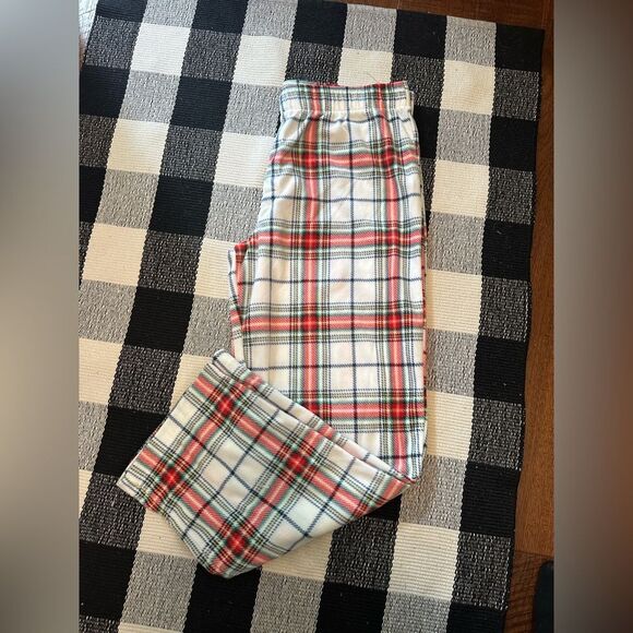 WONDERSHOP BY TARGET Christmas pj plaid bottoms - Picture 4 of 5